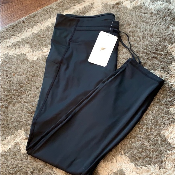 Fabletics Pants - Women’s Fabletics 7/8 Leggings